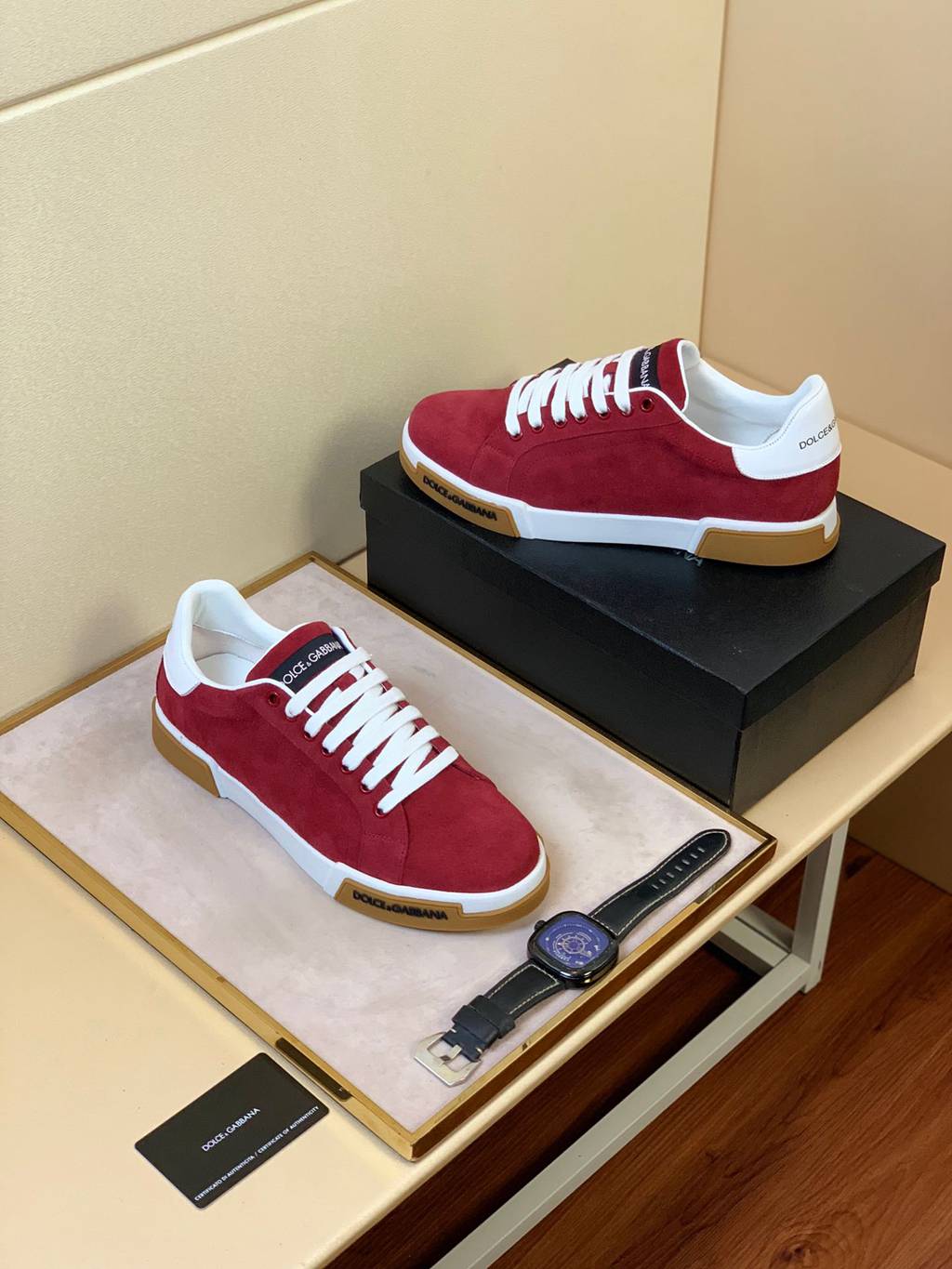 D*G sneaker
